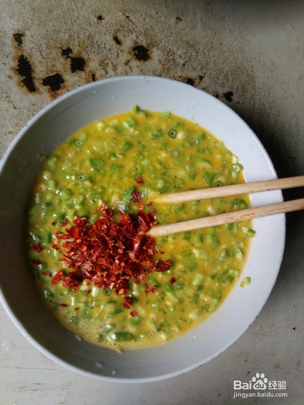 春风吹,春笋生,如何做一道美味的鸡蛋炒春笋?