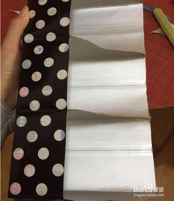 #环保达人#牛奶盒转变墙壁收纳盒