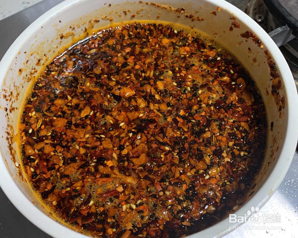 味美鲜香的蒜辣椒油凉拌菜