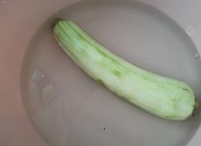 丝瓜这样做，简单又营养