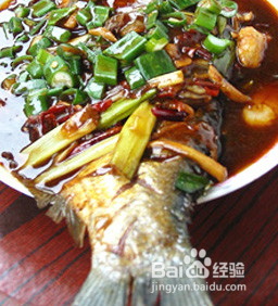 红烧鲫鱼的做法