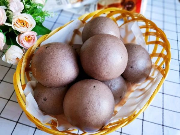 纯手工黑芝麻馒头