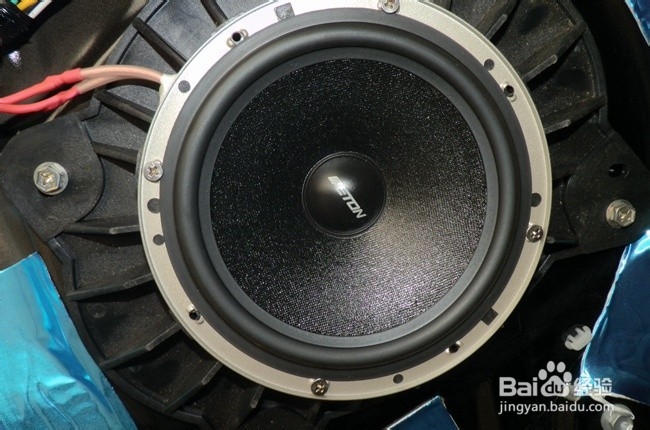 好音乐触手可及台山车龙凯美瑞改装德国ETON音响