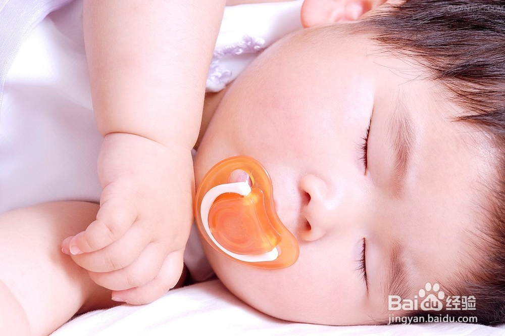 28天的宝宝流鼻涕怎么办