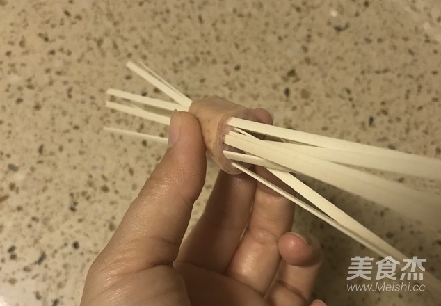 扎心香肠汤面