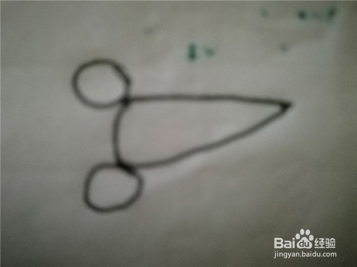 怎么样用简笔画画小金鱼