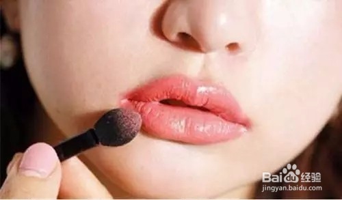 人人都爱的夏季清爽妆容