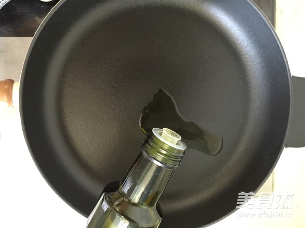 迷迭香煎三文鱼