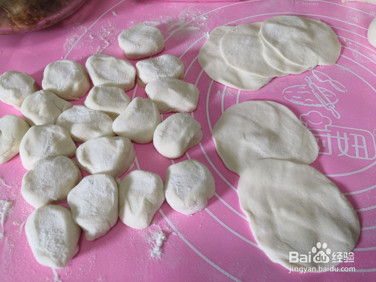 白菜猪肉饺子的做法