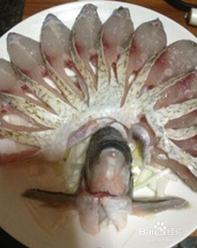 孔雀开屏清蒸鱼