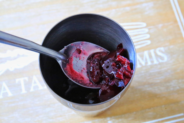 蜜桃车厘子气泡水