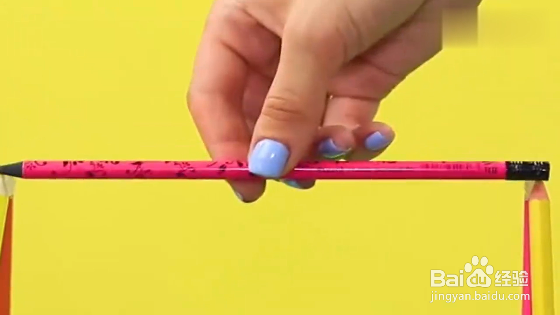 如何给芭比娃娃制作精美小物品