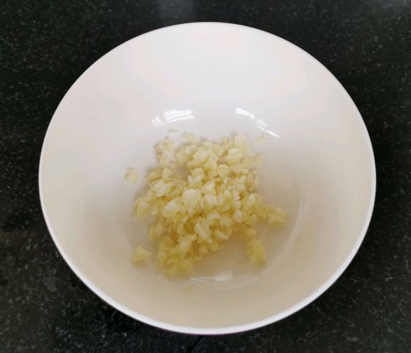 捞汁干丝虎皮椒