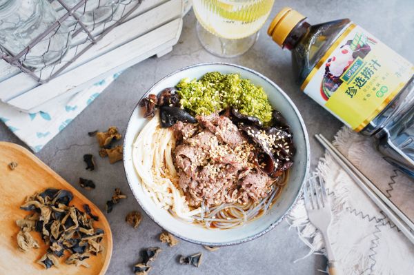 捞汁爽口牛肉粉丝