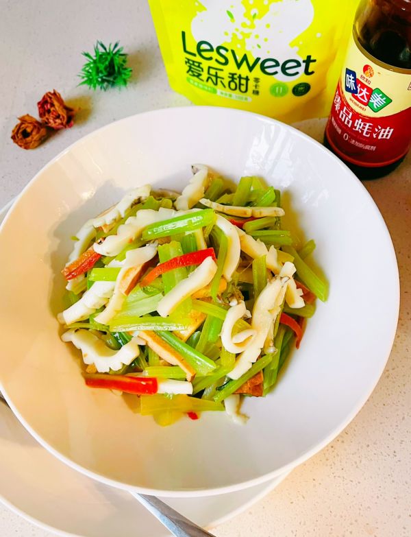 零卡菜品芹菜目鱼