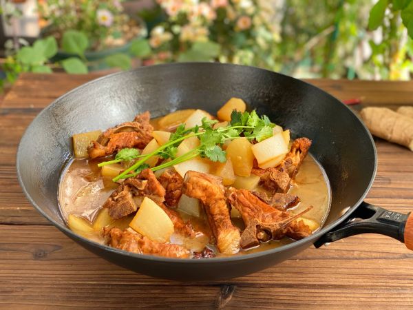 红烧排骨炖萝卜