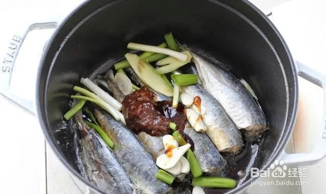 红烧沙丁鱼