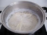 美味酱油面的制作