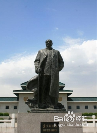 乌兰夫故居旅游攻略