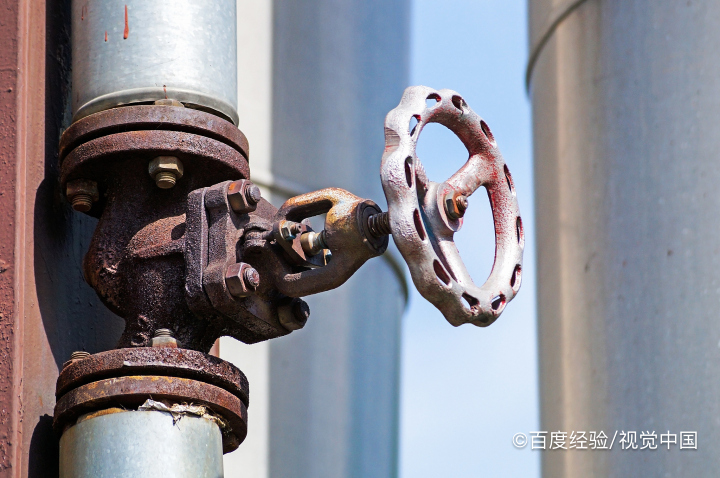 一开煤气罐就听到漏气好大声