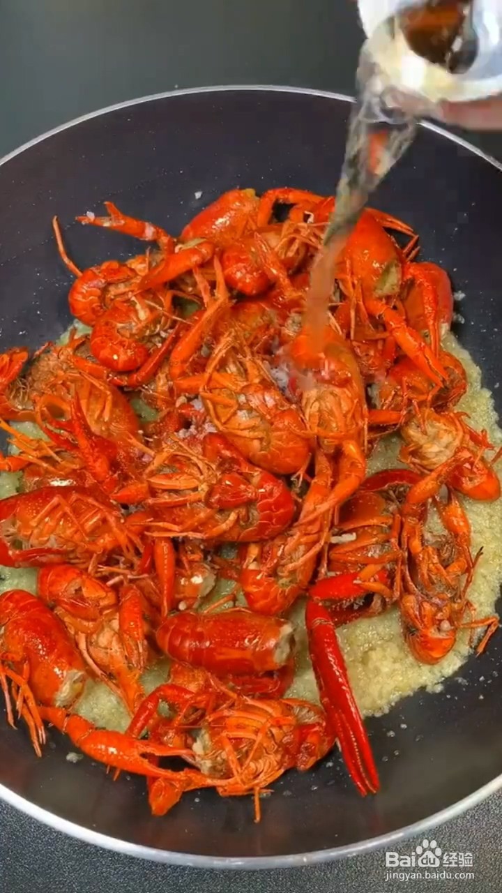 如何制作蒜蓉小龙虾
