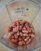 产妇食谱：牛奶花生粥
