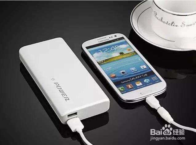 充电宝的正确使用方式,90%的人都用错了!