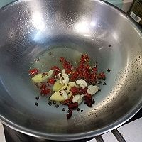 怎么自制麻辣肥肠