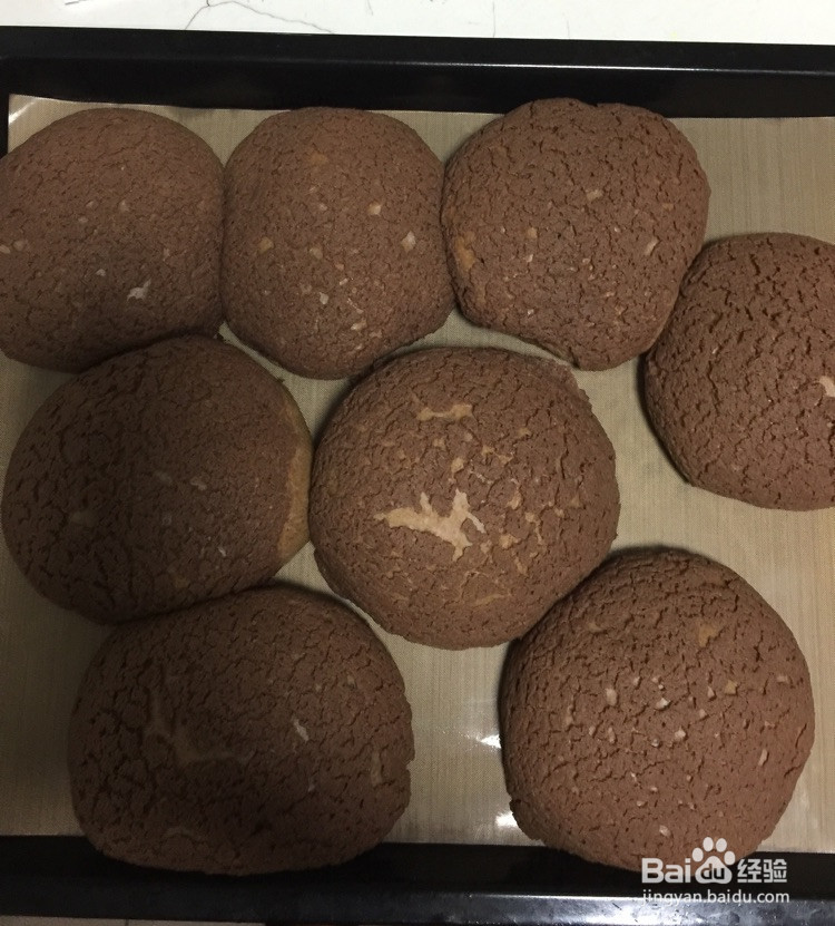 巧克力酥皮泡芙的做法