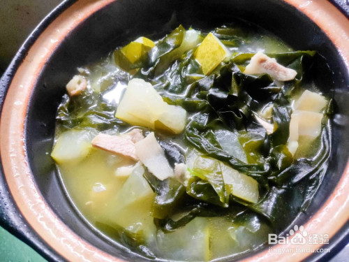 裙带菜冬瓜肉片煲