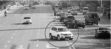 不按交通信号指示通行的怎么处罚