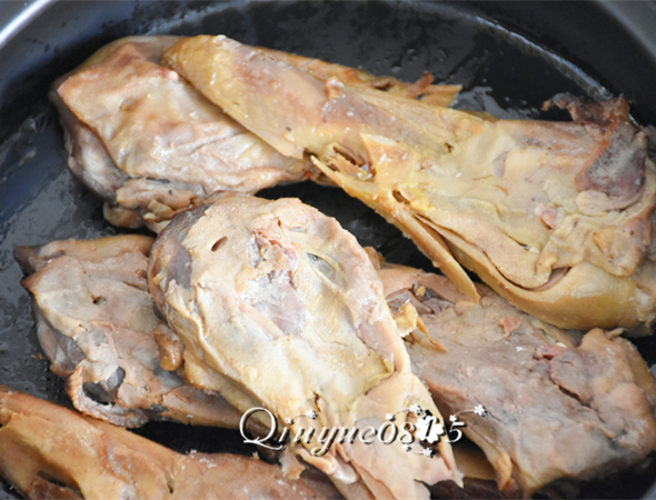 青菜香辣劲爆鸭头