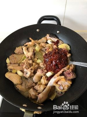 怎么做啤酒魔芋炖鸡