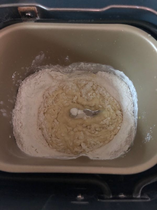 葱香肉松面包卷