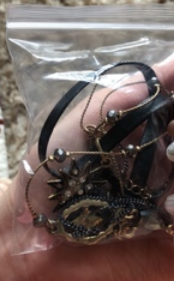 水钻首饰怎么保养、水钻项链，水钻发卡怎么存放