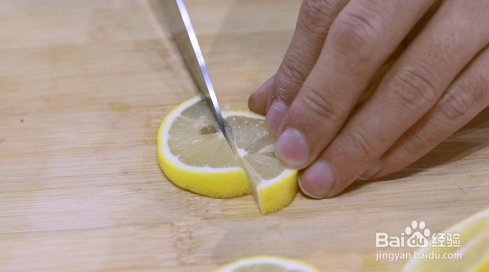 酥到掉渣的养乐多姜汁桂花蜜酿