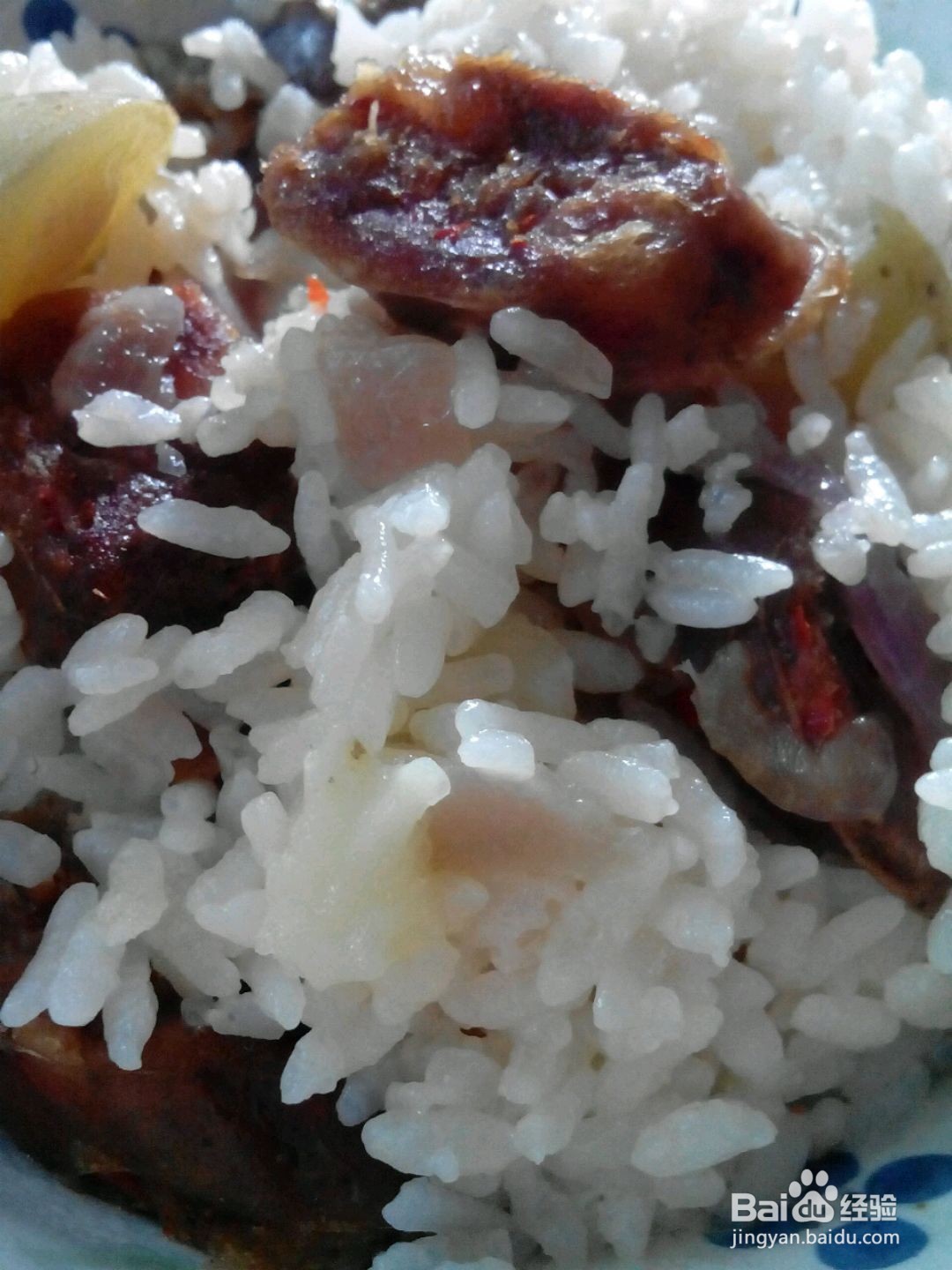 腊肠土豆饭的做法