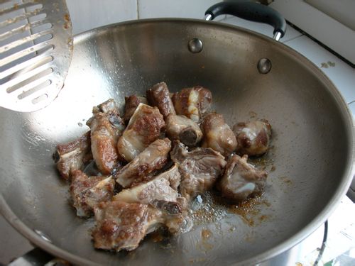 红烧排骨