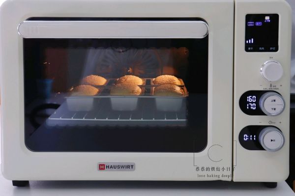 老式蜂蜜脆皮蛋糕