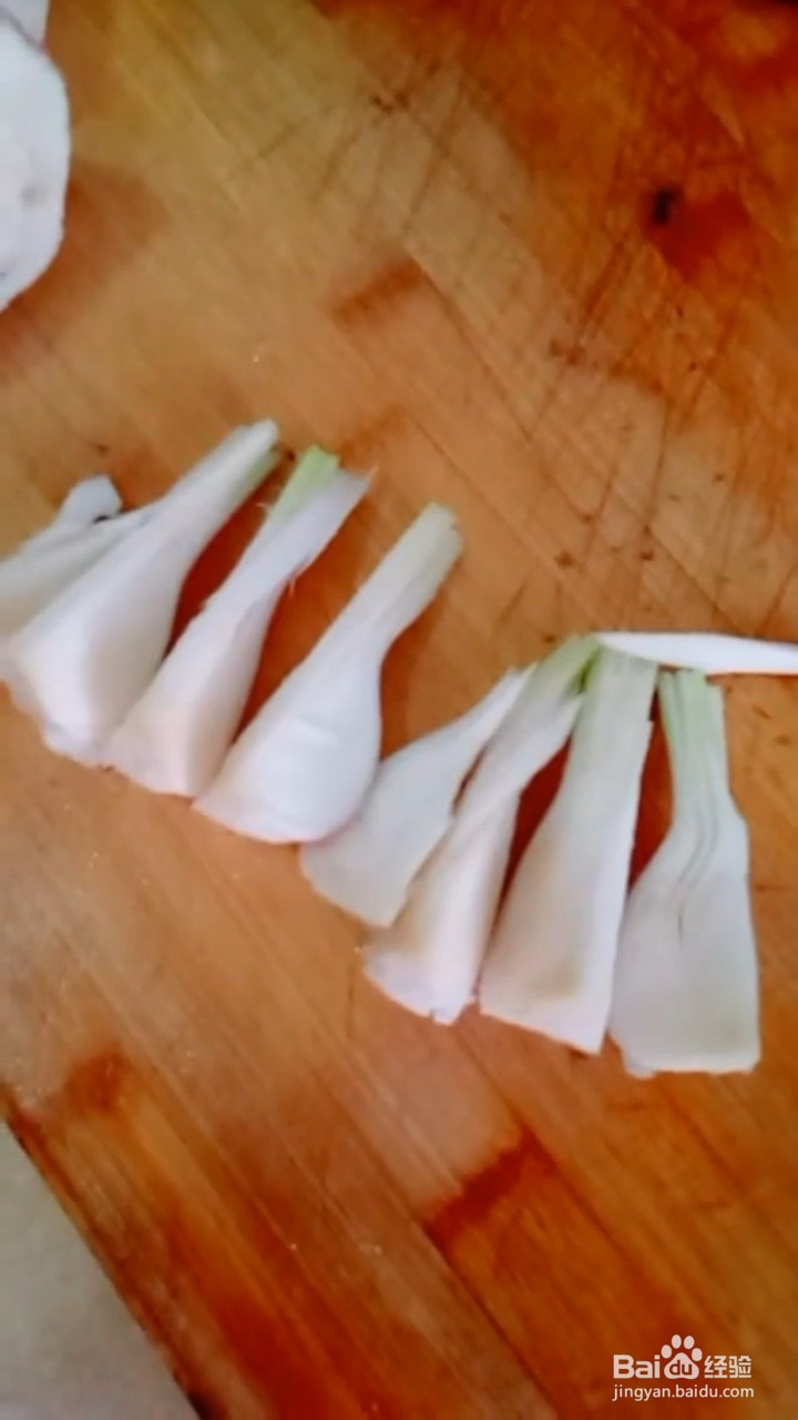 如何腌制美味好吃的咸蒜