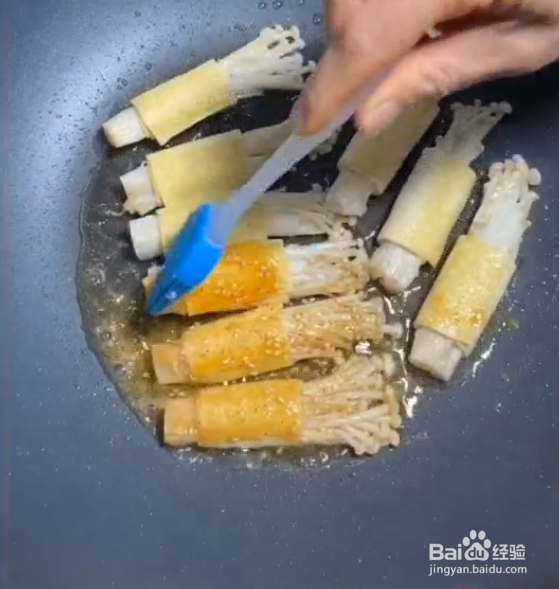 如何做烧烤味的豆皮金针菇卷