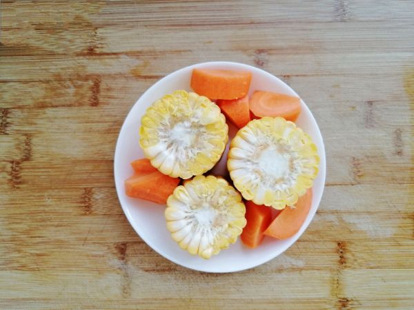 黑椒时蔬烤龙骨