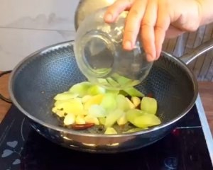 干锅牛蛙【麻辣鲜香超下饭】