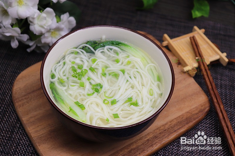 早餐爱心鸡蛋面的做法，鸡蛋面这么做才好吃