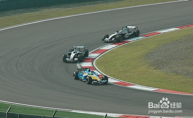 新手开车路口转弯注意事项