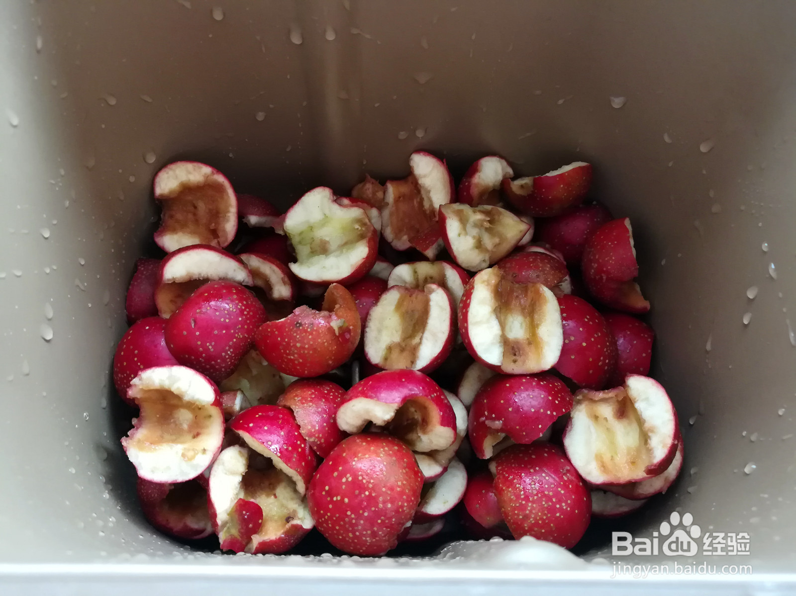 山楂雪丽球的做法