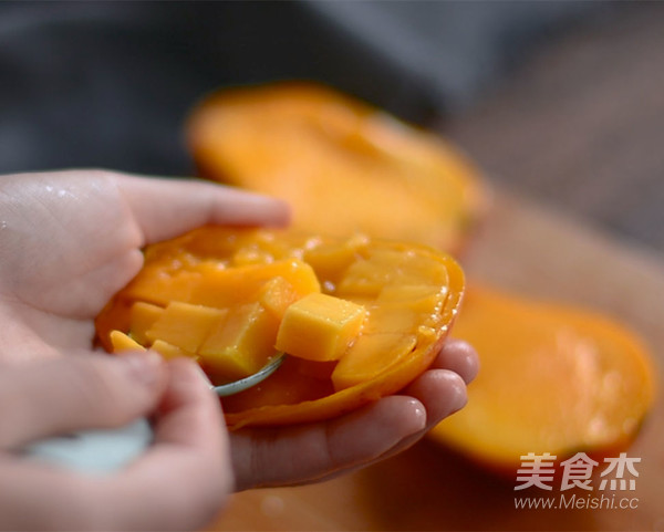 超级美味的芒果琵琶汁