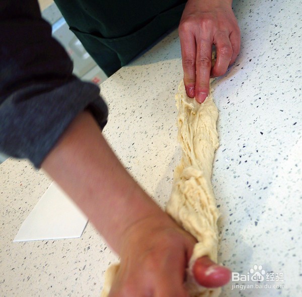 椰子油怎么用——烘焙椰香辫子面包