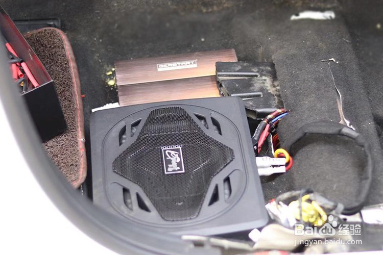 哈尔滨起亚K5汽车音响改装隔音升级案例
