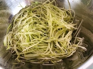 教你怎么做西葫芦抱蛋健康又低脂